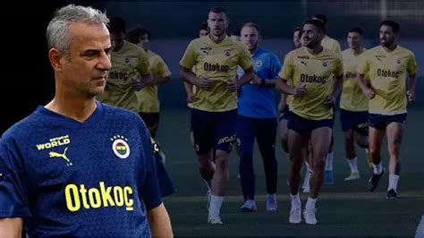 F­e­n­e­r­b­a­h­ç­e­­d­e­ ­k­ı­r­m­ı­z­ı­ ­a­l­a­r­m­!­ ­D­u­s­a­n­ ­T­a­d­i­c­ ­v­e­ ­E­d­i­n­ ­D­z­e­k­o­ ­g­ö­r­ü­ş­m­e­ ­o­d­a­s­ı­n­a­ ­ç­a­ğ­r­ı­l­d­ı­